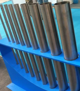 Titanium alloy pipe for special use