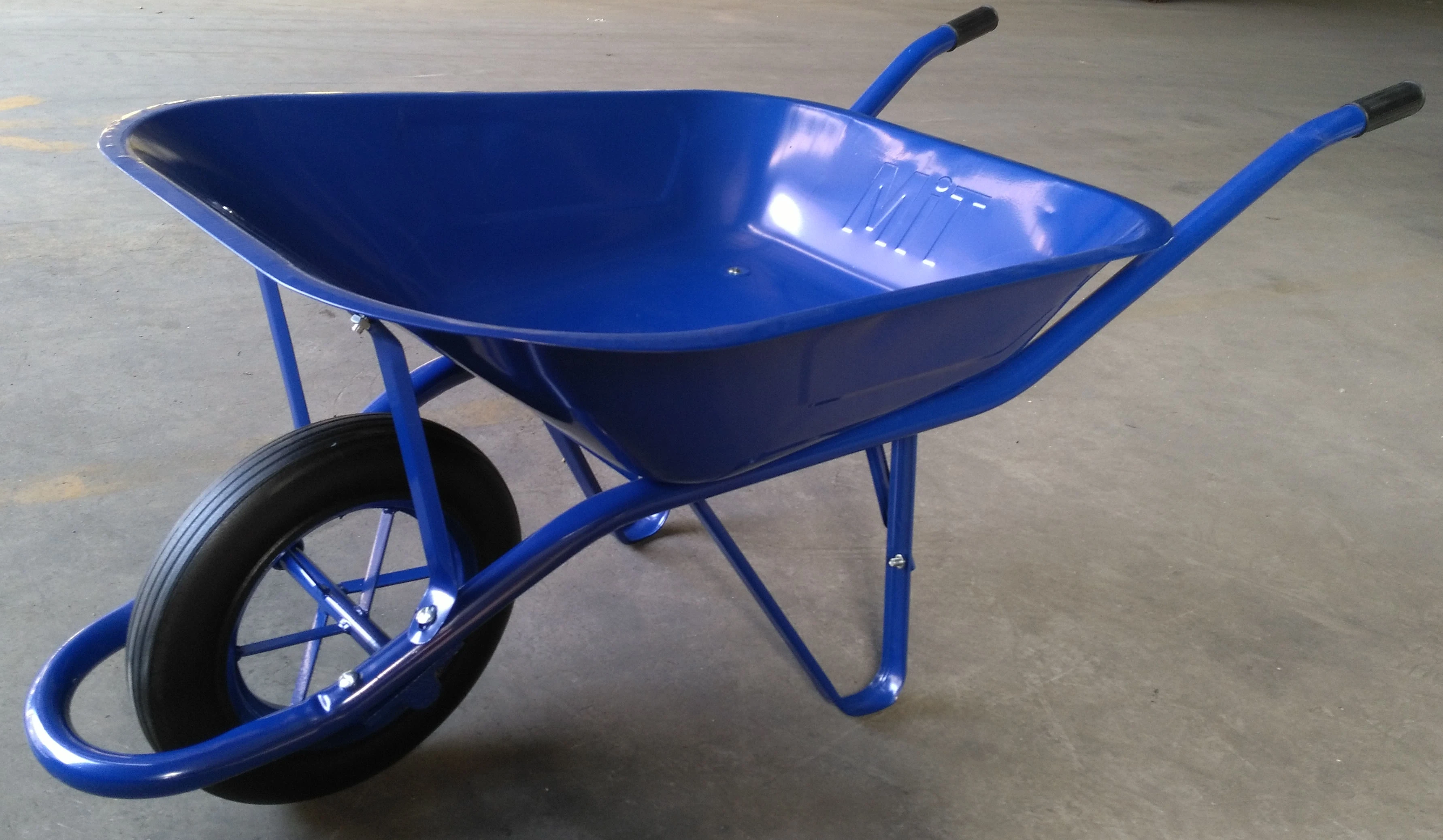 WB6400 agriculture tools outdoor wheelbarrow heavy duty function wheelbarrow french wheelbarrow