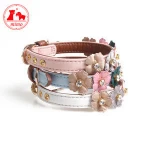 Wholesale Pet Cat Dog Collar Feature Flower Pattern Pet Dog Collar With Metal Buckle Leather Dog Collar Necklace And Leash