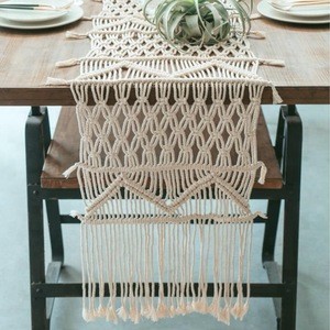 Wholesale Pure Handmade Wedding Lace Knitted Macrame Tassel Decoration Table Runner