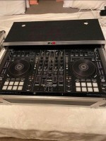 Denon DJ MC7000 Professional DJ Controller & Mixer and Case
