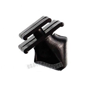 100pcs/bag Factory direct supply plastic auto body fasteners automotive clips and wholesale parts spare for Peugeot