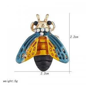 2018 Pearl Rhinestone Zinc Alloy Insect Shaped Brooches 1315455