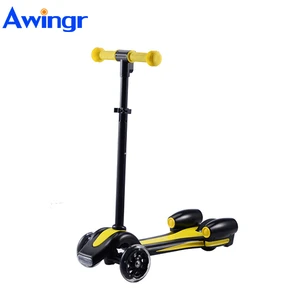 2019 fast selling gift safety rocket spray electric kids 3 wheels kick scooter