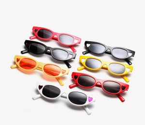 2021 Fashion sunglasses Fast Shipping UV400 Women Sunglasses Street Snap Fashion PC Material Frame Female Sun Glasses