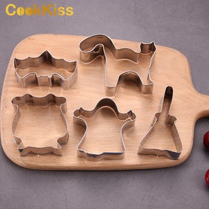 Cheap Bakeware Tool Christmas/ Animal/Lover Shapes Cookie Stainless Steel Cookie or Biscuit Cutter Mold