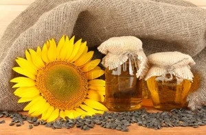 Refined Sunflower Cooking Oil From Natural Sunflower Seeds