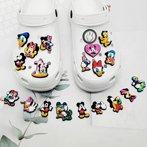 custom logo pvc charms shoes free sample custom mouse shoe charms kawaii cartoon shoes charms para zuecos sandalias