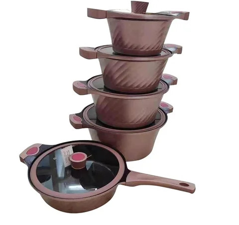 Customization Kitchen Ware Cooking Pots Casserole Iron Cast Pot Cookware Set