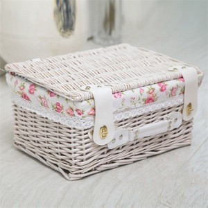 disposable empty wicker hamper baskets wholesale with fabric liner