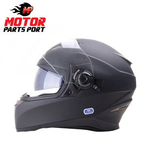 DOT approved full face motorcycle helmet with bluetooth device