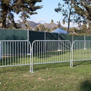 Fencing, Trellis &amp; Gates Type and hot galvanized coated Frame Finishing outdoor fence Municipal guardrail