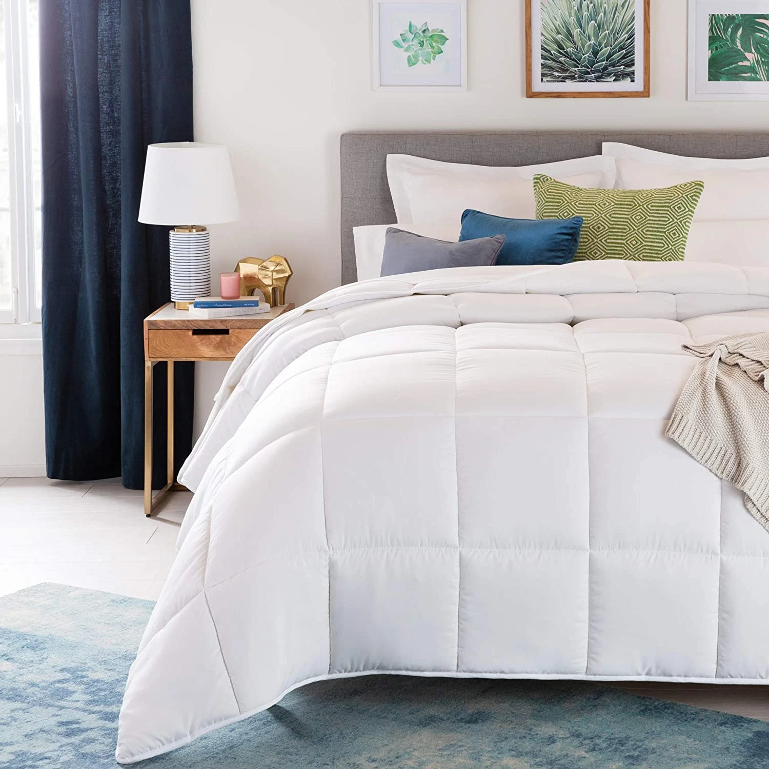 Four-season 100% Cotton Quilted Down Comforter White Goose Duck Down and Feather Filling