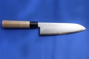 high-quality SANTOKU kitchen knives made in Japan: OEM available