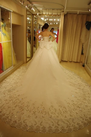 chinese dress ladies Amazon.com: GREOENEL Amor Luxury Sexy Mermaid Wedding Dresses High Neck  Tulle Lace Appliques Crystal Beaded Diamond Bridal Gowns (as1, Alpha,  one_Size, Regular, Regular) White : Clothing, Shoes & Jewelry main image 1