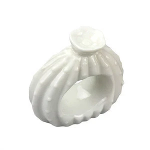 Porcelain white heart ceramic Wholesale Napkin Rings