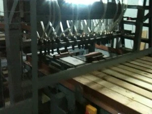 Semi-automatic wooden tray nailing machine