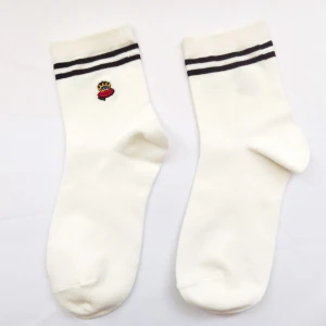 Socks Factory Customize Spring and Autumn high quality socks for men
