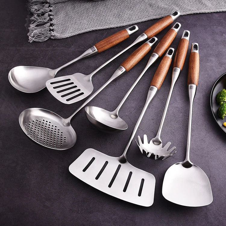 Wholesale Hot Selling 2020 Kitchen Cooking Tool Utensils Set with Wooden Handle