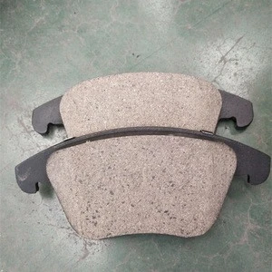 With Quality Guarantee Fast Moving Ceramic Brake Pads D1375 OE 5N0698151Hot Selling Products