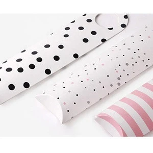 WLT4-7-26 Elegant design fancy paper gift packaging Xmas candy paper box scarf hair bundles bow tie shirts long paper pillow box