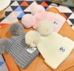 Pompom winter hat knit beanie for women