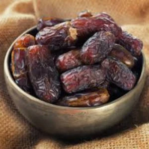 Piarom Dates Fresh and Dried Fresh and Dried Dates