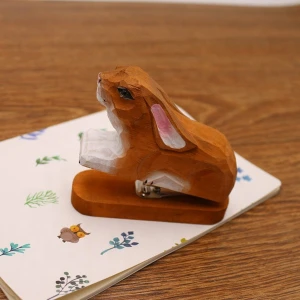 2020 New Arrivals Personalized 3D Squirrel Wood Binding Staplers