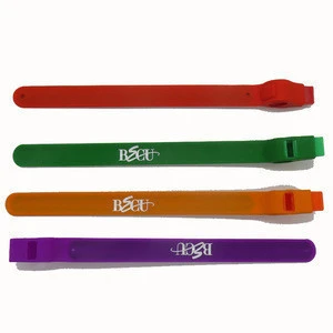  Trade Assurance Cheap Kids Promotion Snap Bracelet Whistles Cute Toys Silicone Slap Whistle Wrist Band