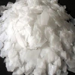 Caustic Soda (Sodium Hydroxide) Flakes / Pearls 99% Inorganic Chemicals for Detergent Making