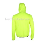 China Cheap Unbranded Mens Windbreaker Sportswear for Wholesale