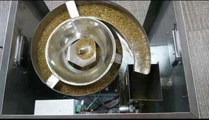 Desktop powder seed filling machine tea weighing machine fills with rotary vibrator for dog food coffee bean FZ-200