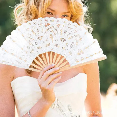 Fashion Elegant White Lace Wedding  Vintage  Folding Handmade Bamboo Fan With Tassels