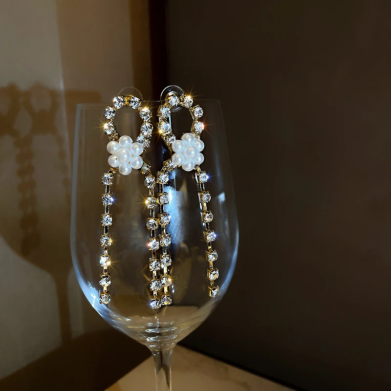 fashion trendy pearl flower drop rhinestone handmade dangle earrings