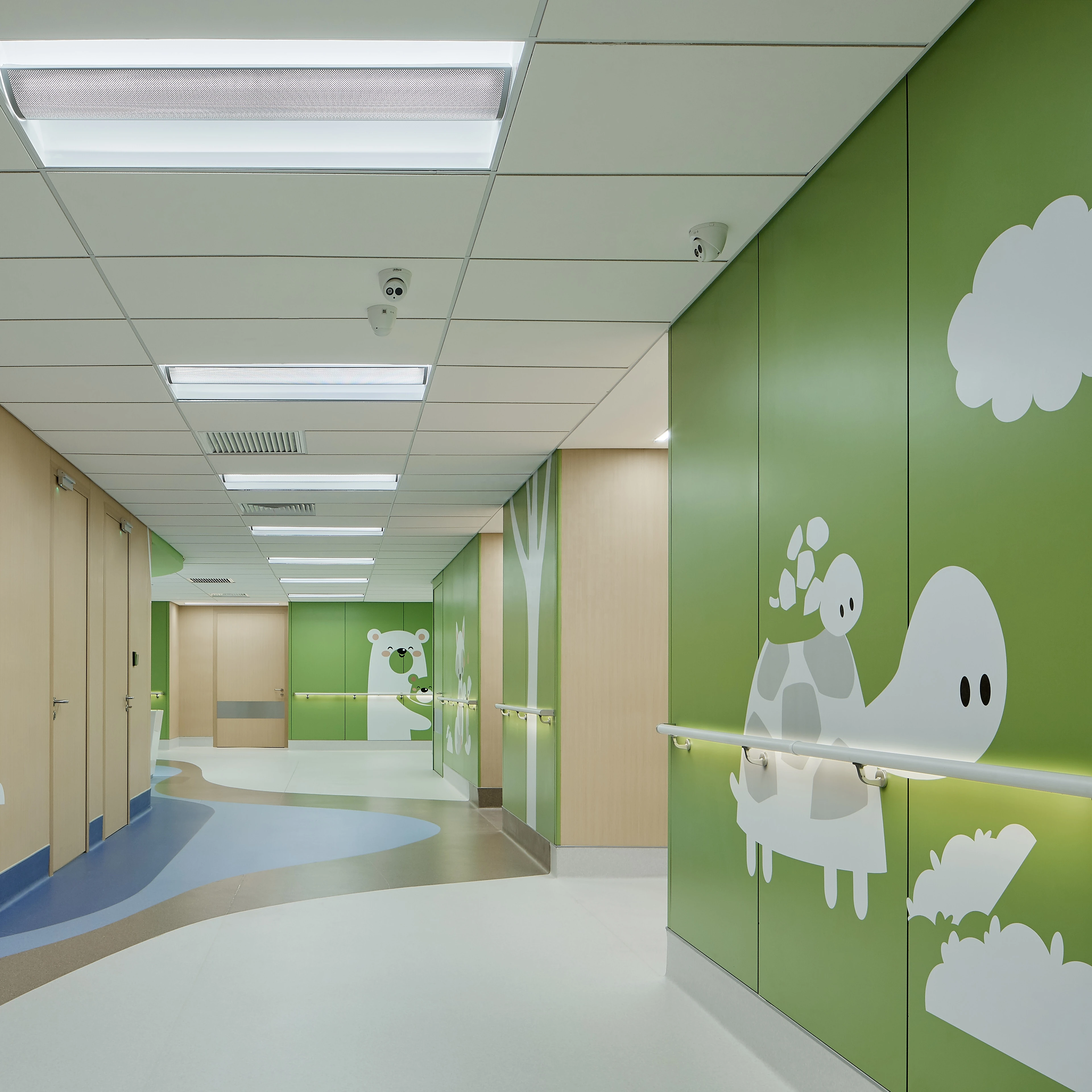 Hospital Corridor LED Handrail Grab Bar