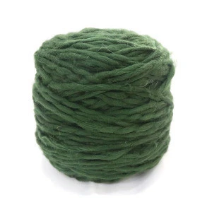 hot sale hand knitting woolen yarn wool roving super chunky merino lamb wool yarn
