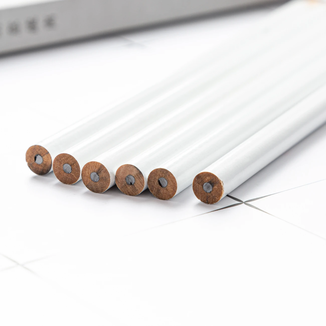 Hot Sell White Coated Natural Wooden HB Pencil