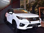 Hot selling auto parts PP front and rear car bumpers for toyota fortuner 2016