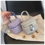 Lovely Girls Rhinestone Chain Crossbody Mini Purse Fashion Cute Small Bucket Bag Summer Women Purse 2022