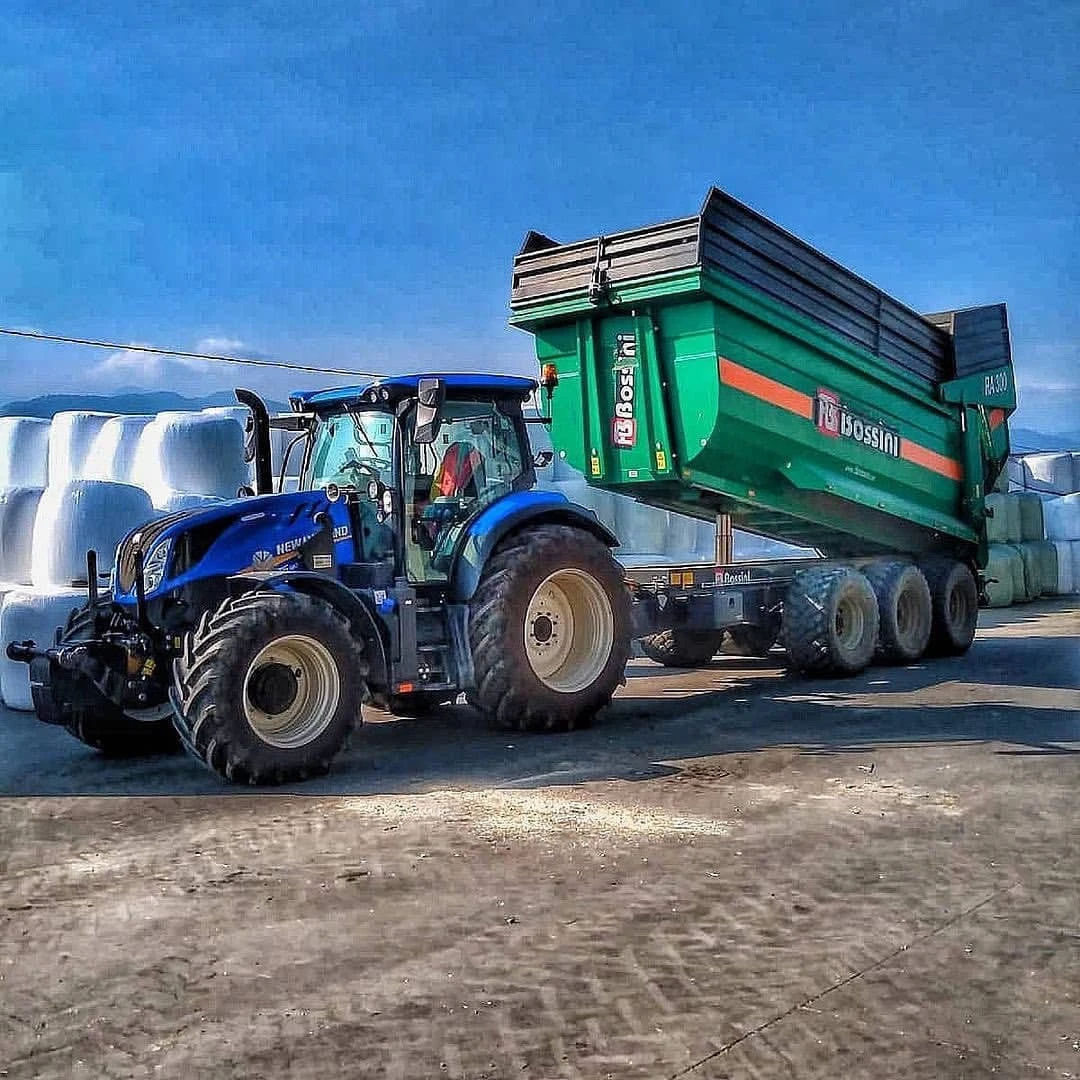 New Hollands  Used Farming Tractors On Auction