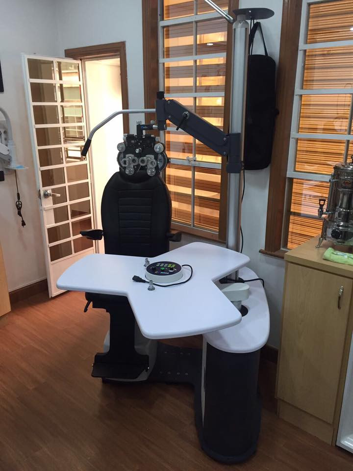 Buy S-900a Ophthalmic Optical Instruments Combined Table And Chair Unit ...