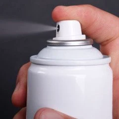 Semi-automatic aerosol for fire extinguishing agent