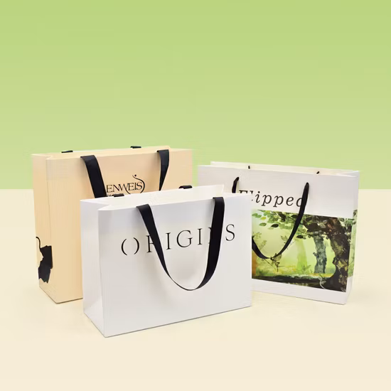 Chinese Style Festive Gift Paper Bag New Year Handbag Gift Box Packaging Eco-Friendly Custom Logo Return Gift Bag