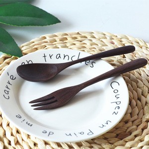 Wholesale 2pcs Set Korean Style Kids Dinnerware Natural Eco Friendly Black Walnut Wood Spoon Fork Set