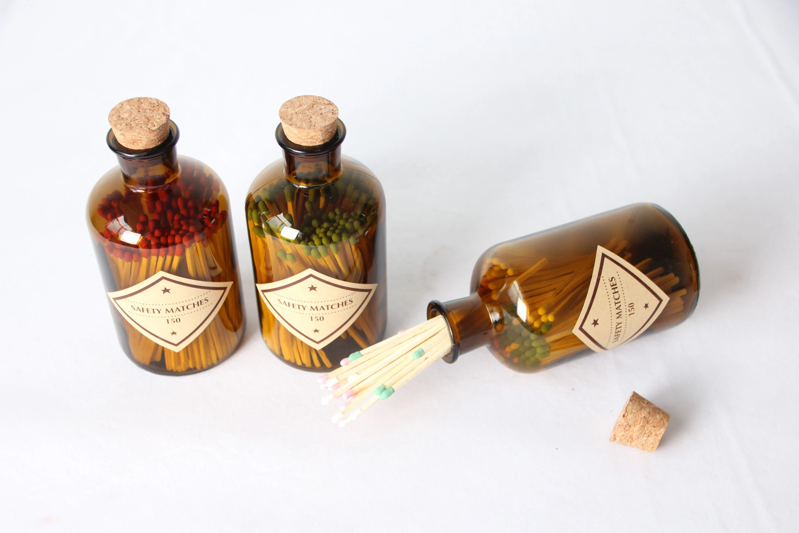 Wholesale brown glass bottle matches unique long matches in bottle with cork