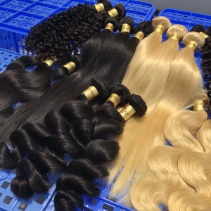 Wholesale Free Sample Brazilian Human Hair Bundle Weave Body Wave Hair Weft Extension