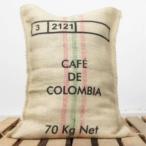 Green and Roasted Colombian Coffee