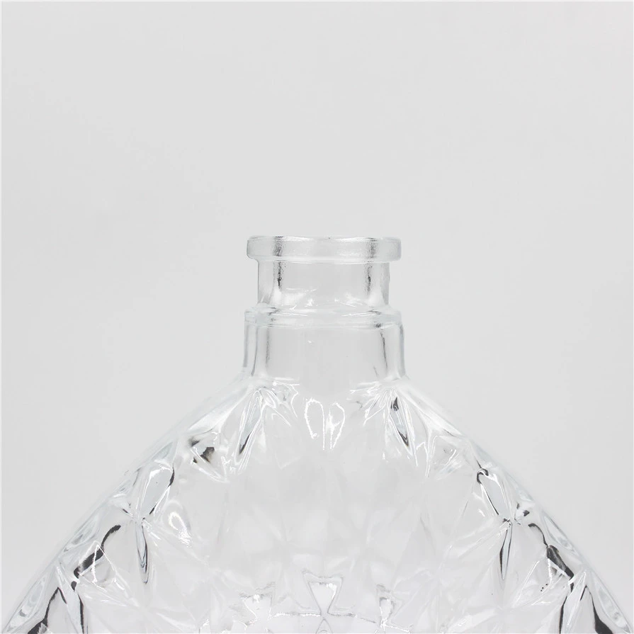 700ml Cork on Top Oval Shape Shape Xo/brandy/whiskey Glass Bottle Vodka Spirits Screw Cap Round Beverage Liquorpac 10000pcs