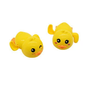Amazon hot sale plastic custom bath wind up toys for kids 2-5years