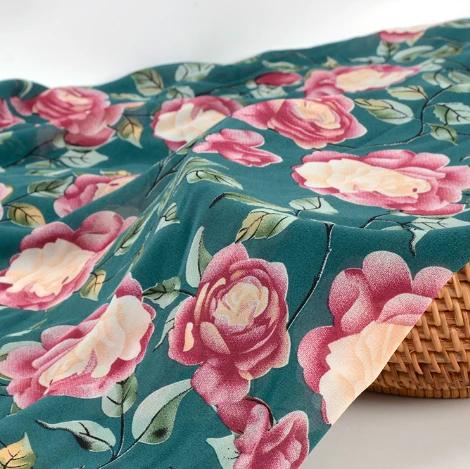 China manufacturer beautiful poly printing flowery crepe chiffon material fabric price